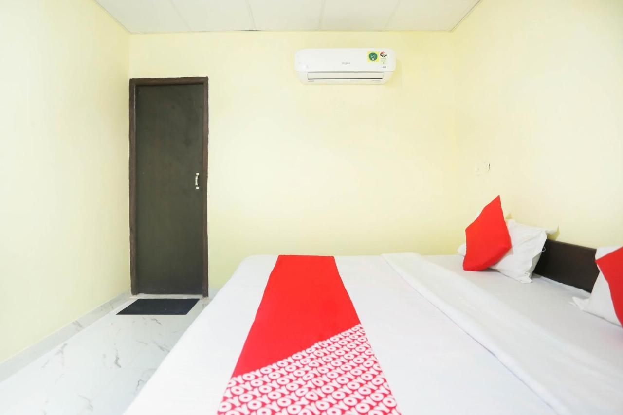 Hotel Collection O O 76442 Surya Plus New Delhi