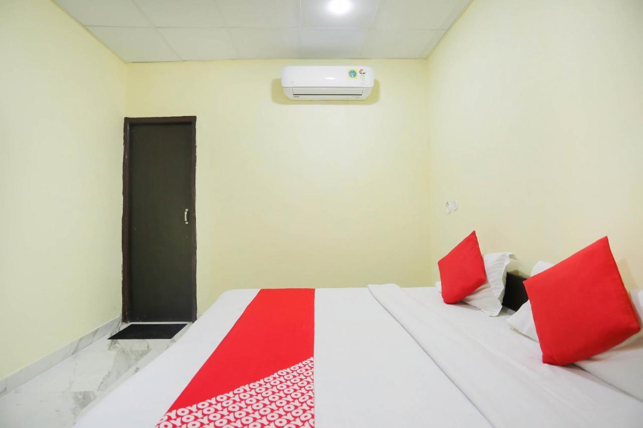Hotel Collection O O 76442 Surya Plus