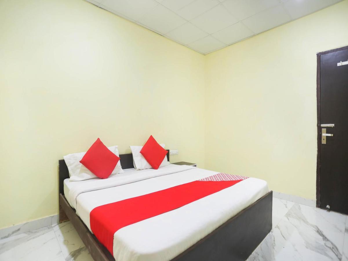 Collection O O 76442 Surya Plus 3* New Delhi